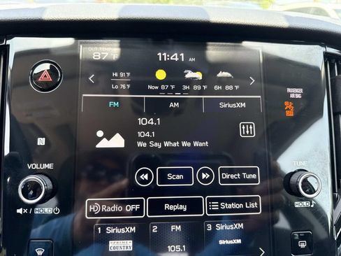 Used 2025 Subaru Outback Onyx Edition w/ Popular Package #2 AWD/4WD image 28