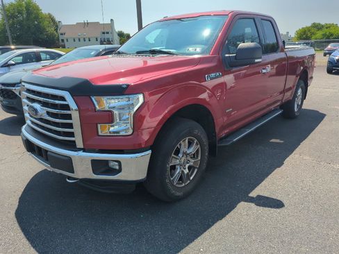 Used 2016 Ford F150 XLT w/ Equipment Group 302A Luxury AWD/4WD image 3