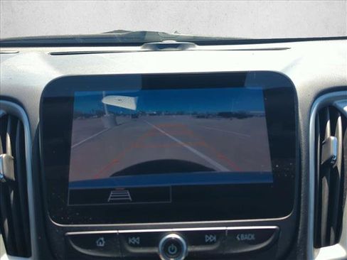 Used 2024 Chevrolet Malibu LT image 10