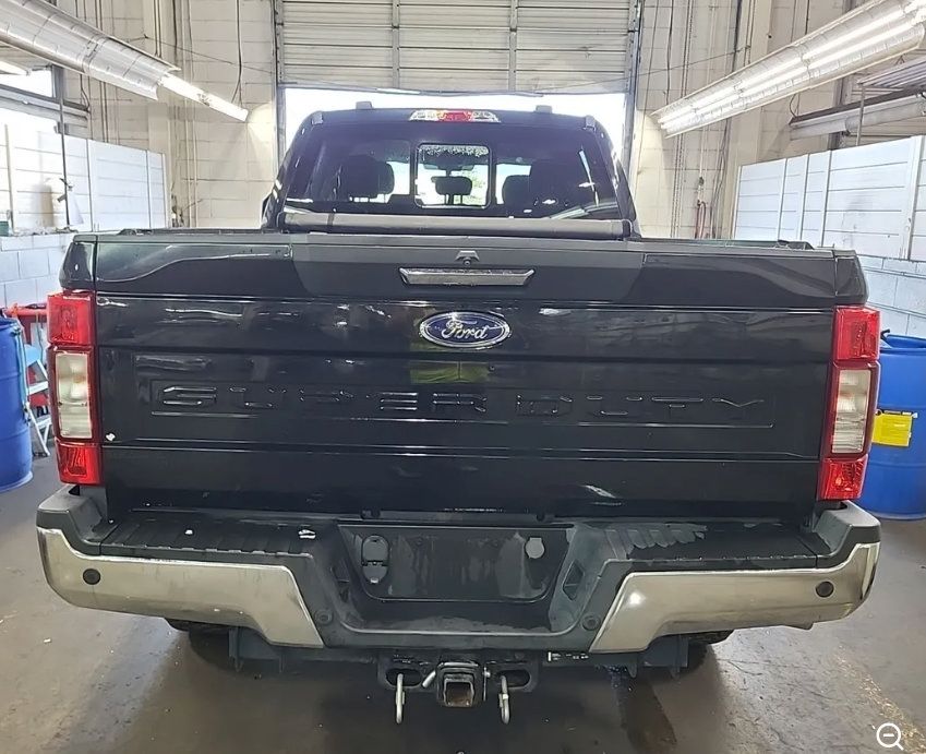 Used 2020 Ford F350 XLT w/ XLT Premium Package AWD/4WD image 2