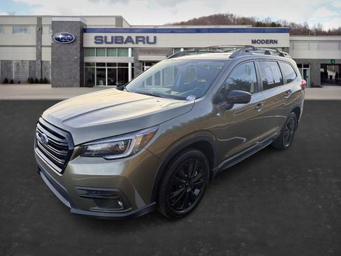 Used 2022 Subaru Ascent Onyx Edition image 1