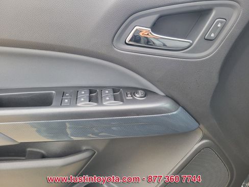 Used 2019 Chevrolet Colorado Z71 AWD/4WD image 17