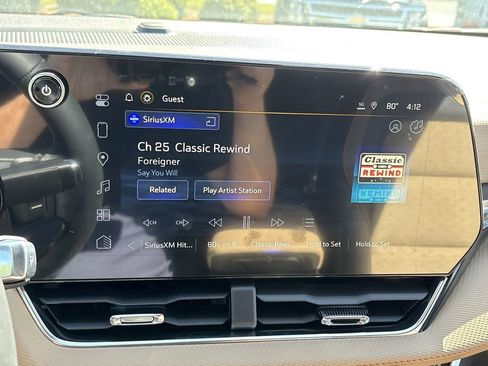 New 2026 Chevrolet Equinox ACTIV w/ Convenience Package III FWD image 14