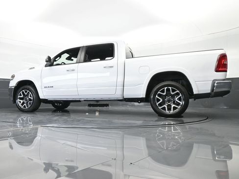Used 2025 RAM 1500 Laramie image 44