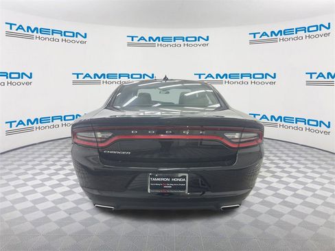 Used 2023 Dodge Charger SXT image 4