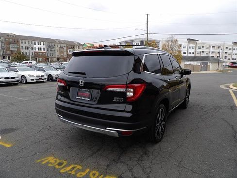 Used 2022 Honda Pilot Touring image 6