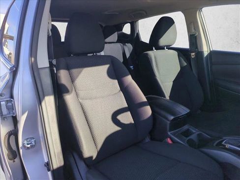 Used 2020 Nissan Rogue Sport S image 20