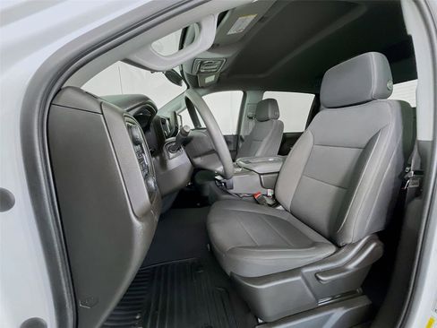 Certified 2023 Chevrolet Silverado 2500 Custom w/ Gooseneck/5TH Wheel Package image 22