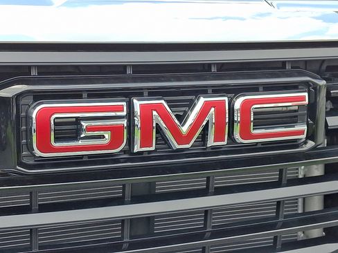 New 2025 GMC Sierra 2500 Pro w/ Convenience Package image 11