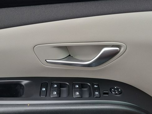 Certified 2023 Hyundai Tucson SEL w/ Convenience Package AWD/4WD image 12