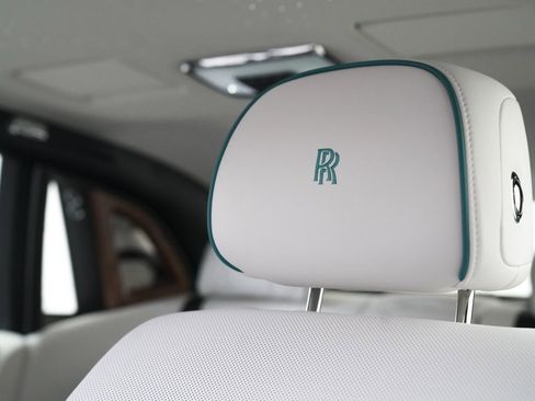 New 2026 Rolls-Royce Phantom Sedan image 16