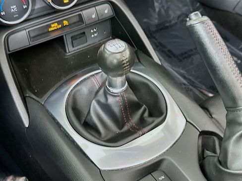 Used 2016 MAZDA MX-5 Miata Grand Touring image 18