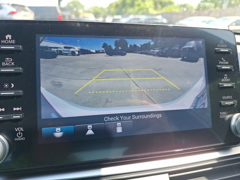 Used 2022 Honda Accord Sport image 24