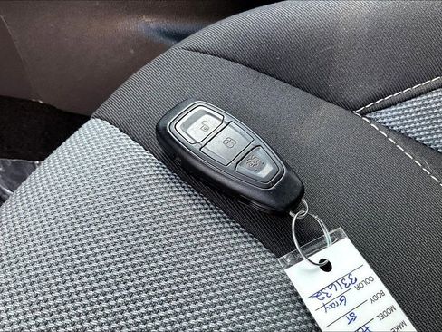 Used 2017 Ford Focus ST FWD image 36