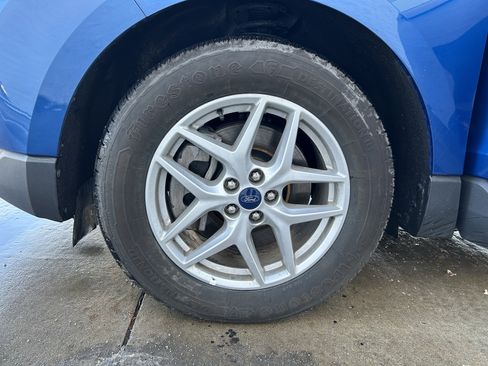 Used 2022 Ford Edge SEL image 11