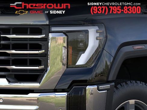 New 2026 GMC Sierra 2500 SLT w/ SLT Convenience Package image 10