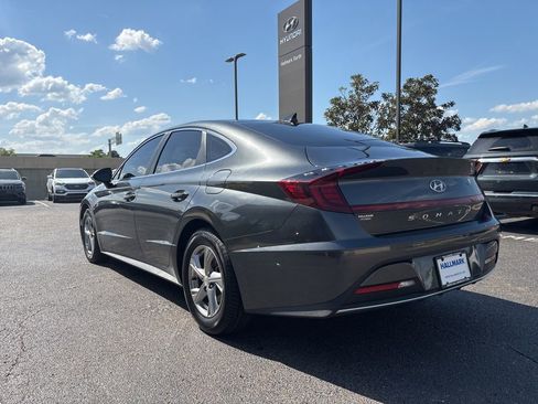 Used 2022 Hyundai Sonata SE w/ Preferred Accessory Package FWD image 8