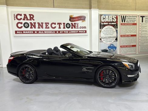 Used 2015 Mercedes-Benz SL 63 AMG image 9