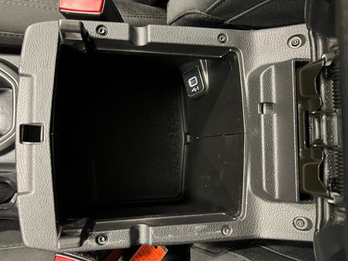 Used 2021 Jeep Wrangler Sport image 21