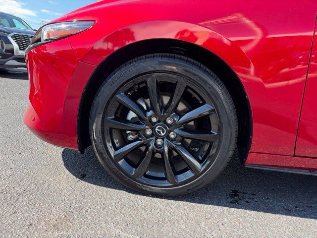 Used 2023 MAZDA MAZDA3 s AWD/4WD image 9