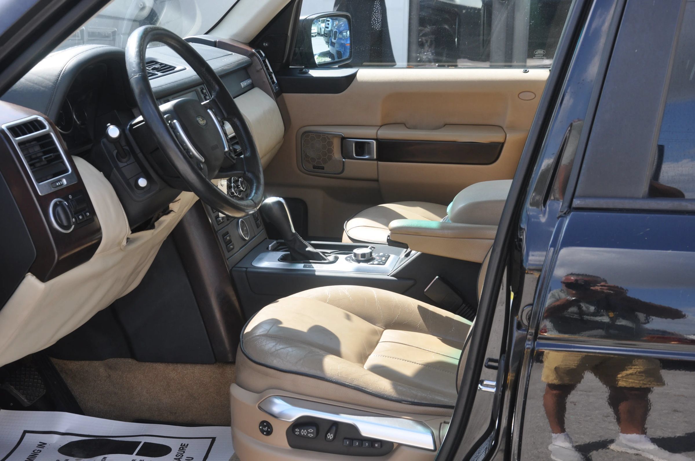 Used 2008 Land Rover Range Rover HSE AWD/4WD image 11