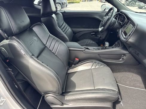 Used 2023 Dodge Challenger SRT Hellcat w/ Driver Convenience Group RWD image 26