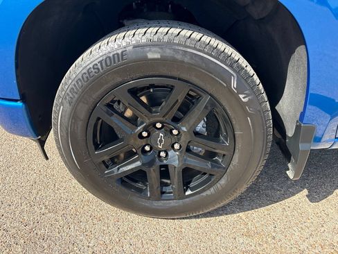 Used 2023 Chevrolet Silverado 1500 Custom RWD image 29