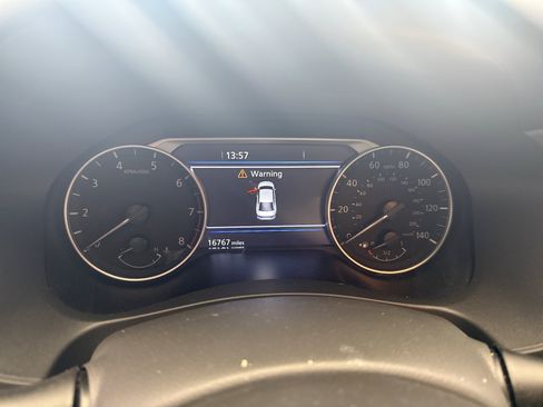 Used 2023 Nissan Altima 2.5 SL AWD/4WD image 8