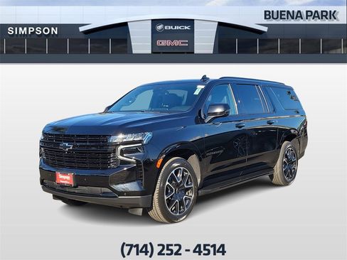 Certified 2023 Chevrolet Suburban RST w/ Sport Performance Package image 4