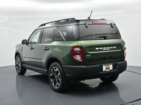 Used 2023 Ford Bronco Sport Outer Banks w/ Tech Package AWD/4WD image 8