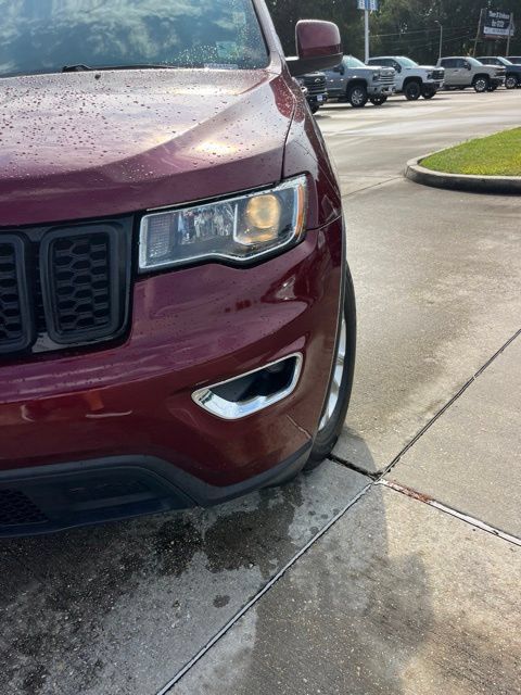 Used 2021 Jeep Grand Cherokee Laredo w/ Security & Convenience Group AWD/4WD image 11