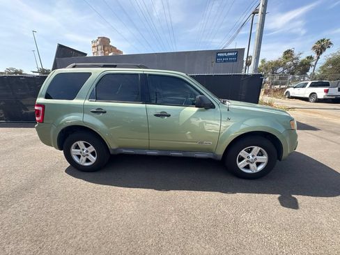 Used 2008 Ford Escape 4WD Hybrid image 5