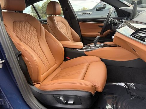 Used 2023 BMW 530i 530i w/ M Sport Package image 27