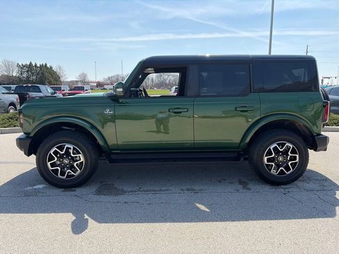 Used 2025 Ford Bronco Outer Banks image 4