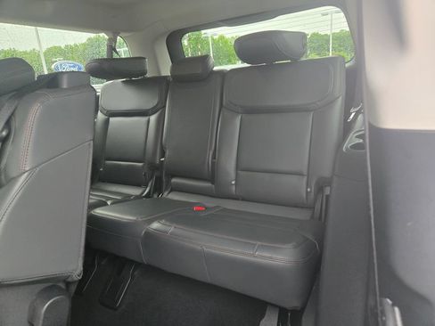 Used 2025 Ford Expedition Max Active RWD image 9