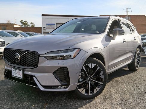 New 2026 Volvo XC60 B5 Plus w/ Protection Package Premier image 2