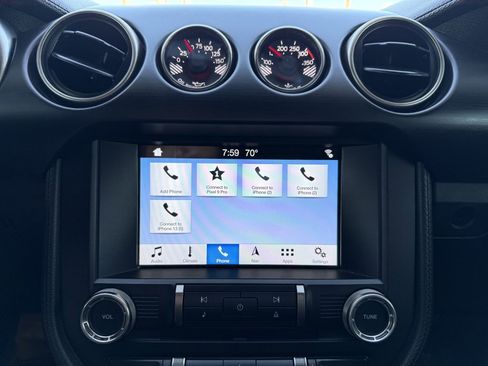 Used 2016 Ford Mustang Shelby GT350 w/ Technology Package image 18