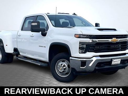 Used 2024 Chevrolet Silverado 3500 LT image 5