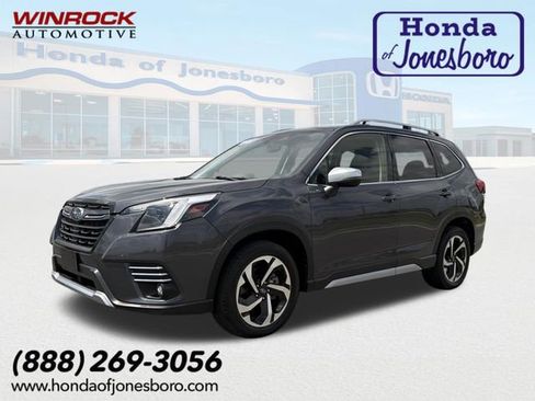 Used 2022 Subaru Forester Touring AWD/4WD image 1