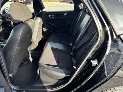 Used 2022 Honda Civic Sport image 12