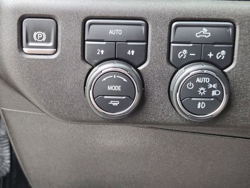 Used 2024 Chevrolet Silverado 1500 RST w/ Protection Package AWD/4WD image 21