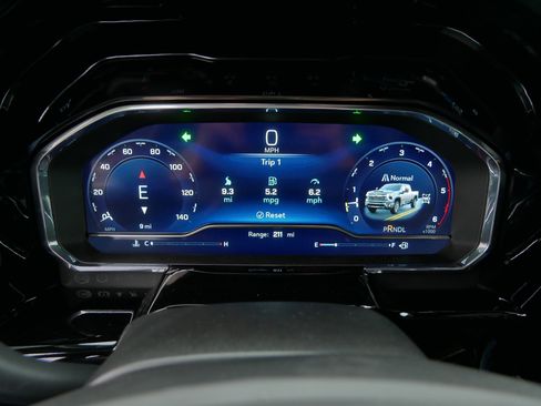 New 2025 Chevrolet Silverado 3500 High Country w/ Technology Package image 15