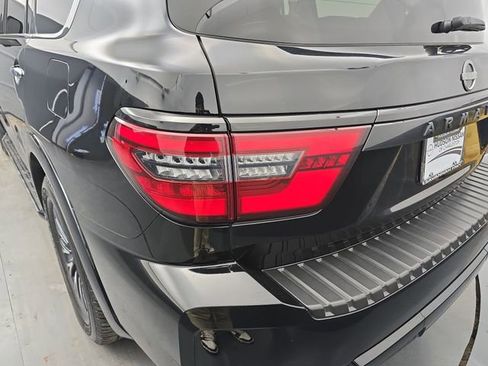 Used 2024 Nissan Armada SL w/ Midnight Edition Package image 18