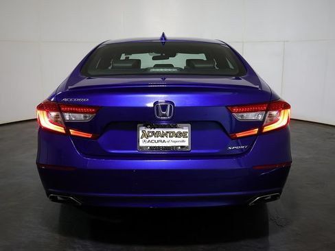 Used 2019 Honda Accord Sport image 10