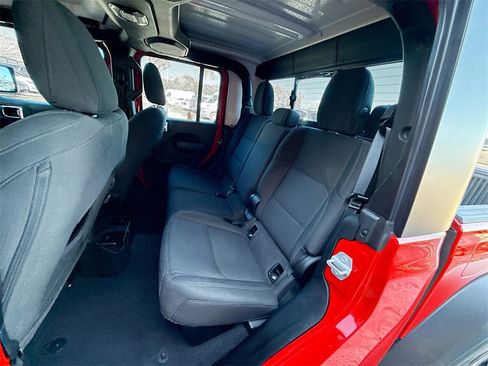 Used 2023 Jeep Gladiator Sport w/ Trailer Tow Package image 25