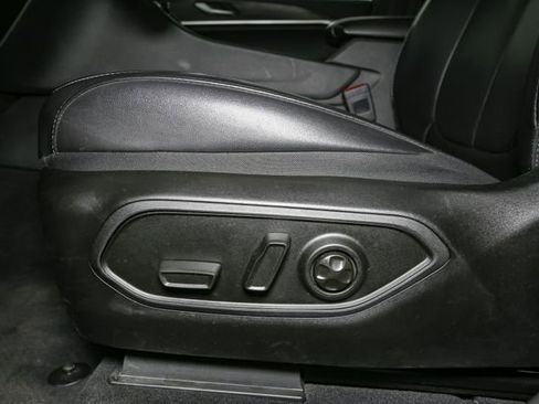 Used 2024 Jeep Grand Cherokee Limited w/ Luxury Tech Group II AWD/4WD image 43