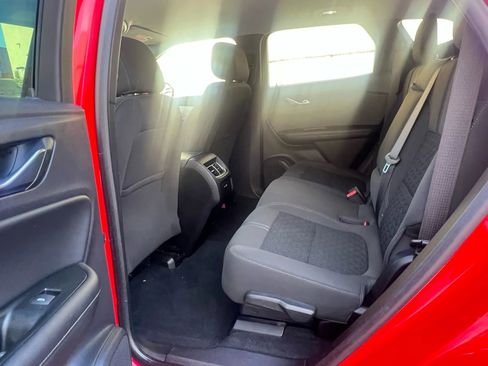 Used 2019 Chevrolet Blazer LT AWD/4WD image 28