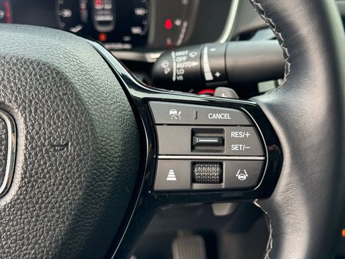 Used 2024 Honda Civic Touring image 25