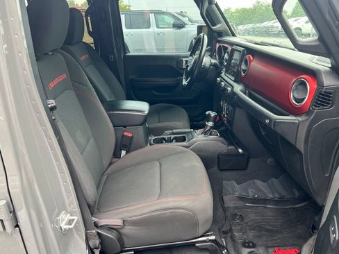 Used 2021 Jeep Gladiator Rubicon AWD/4WD image 26