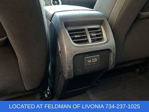 Used 2020 Chevrolet Blazer LT image 20